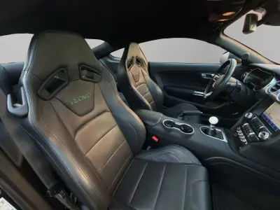 Ford Mustang 2020 · foto 15