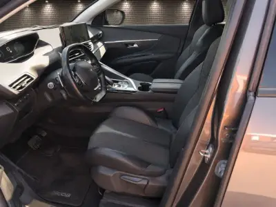 Peugeot 3008 2022 · foto 7