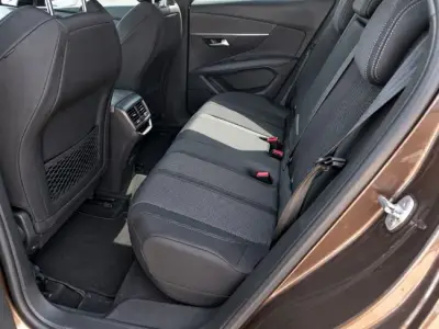 Peugeot 3008 2022 · foto 12