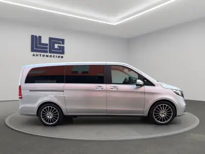 Mercedes-Benz Clase V 2024 · foto 4