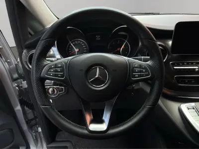 Mercedes-Benz Clase V 2024 · foto 12