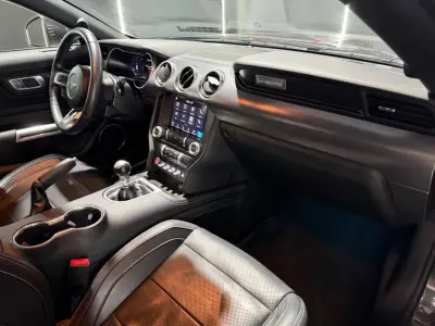 Ford Mustang 2018 · foto 8