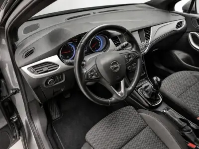 Opel Astra 2021 · foto 9