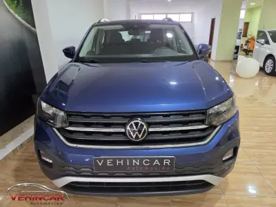 Volkswagen T-Cross 2023 · foto 2
