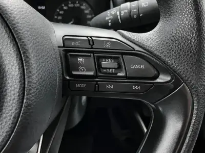 Toyota Yaris 2021 · foto 8