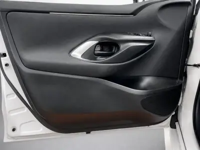 Toyota Yaris 2021 · foto 13