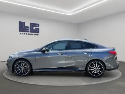 BMW Serie 2 2021 · foto 9
