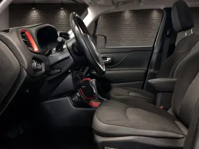 Jeep Renegade 2022 · foto 8