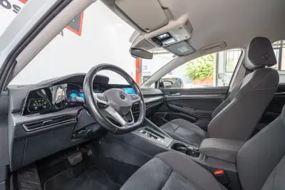 Volkswagen Golf 2020 · foto 4