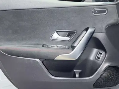 Mercedes-Benz Clase A 2025 · foto 15