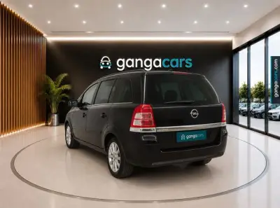 Opel Zafira Tourer 2015 · foto 4