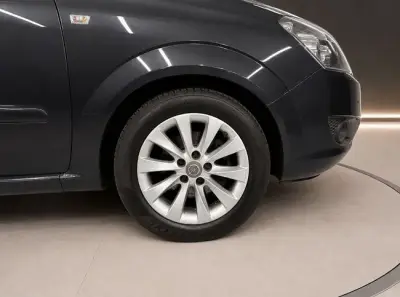 Opel Zafira Tourer 2015 · foto 6