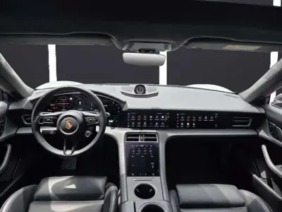 Porsche Taycan 2022 · foto 11