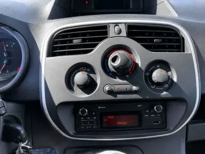 Renault Kangoo 2020 · foto 16