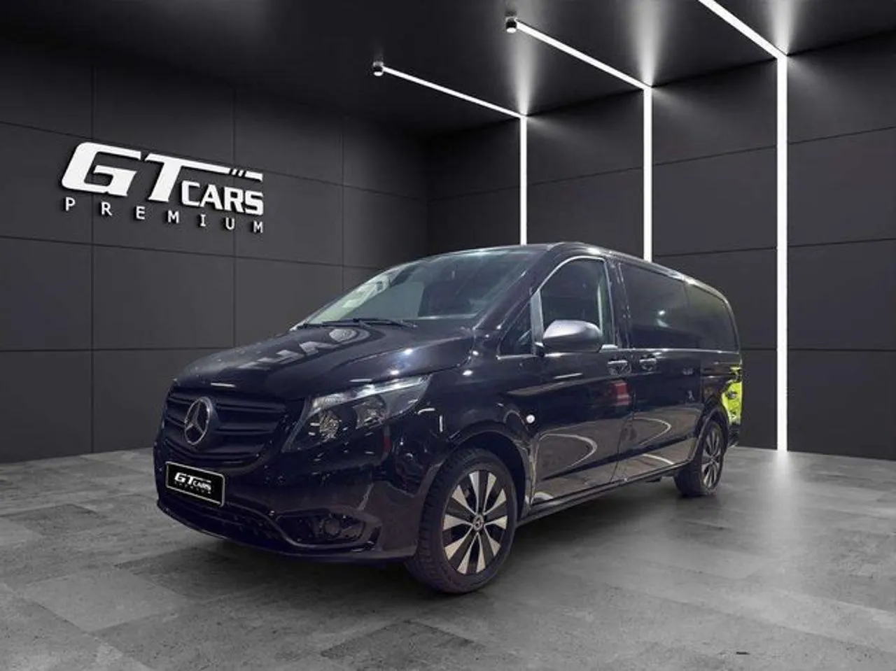 Mercedes-Benz Vito 2024 en 2 islas · CEC