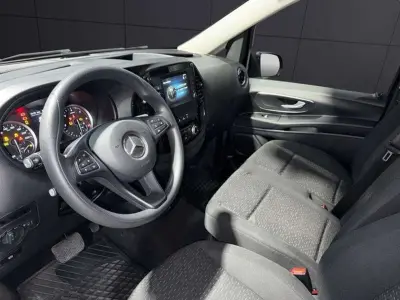 Mercedes-Benz Vito 2024 · foto 8