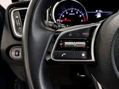 KIA Ceed 2023 · foto 8