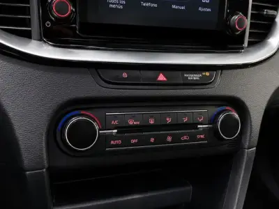 KIA Ceed 2023 · foto 14