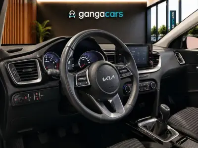 KIA Ceed 2023 · foto 11