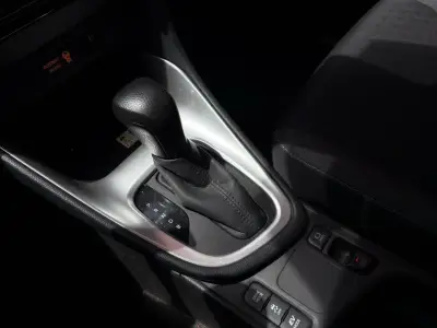 Toyota Yaris 2022 · foto 11