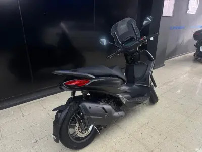 Piaggio Beverly S 400 2025 · foto 5