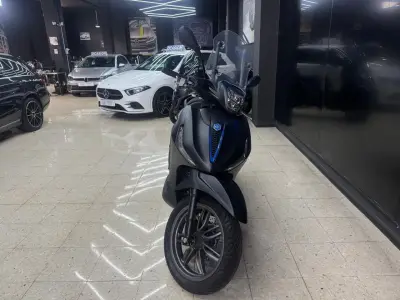 Piaggio Beverly S 400 2025 · foto 2