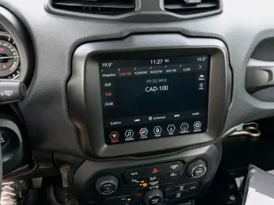 Jeep Renegade 2022 · foto 12