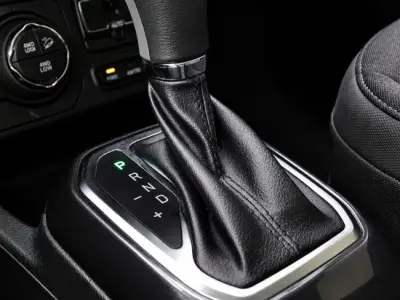 Jeep Renegade 2022 · foto 15