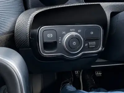 Mercedes-Benz CLA 2023 · foto 14