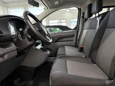 Opel Vivaro 2022 · foto 11
