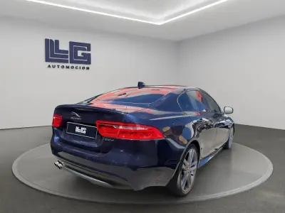 Jaguar XE 2018 · foto 7
