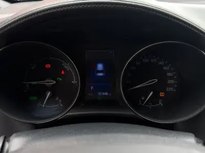 Toyota C-HR 2020 · foto 9