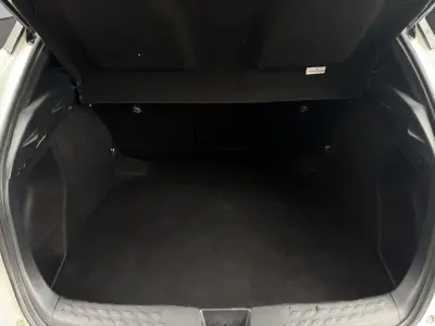 Toyota C-HR 2020 · foto 16