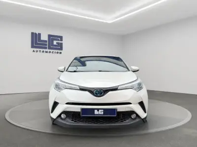 Toyota C-HR 2020 · foto 2