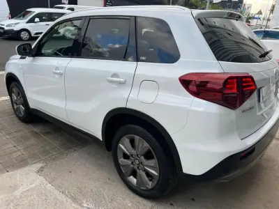Suzuki Vitara 2021 · foto 4