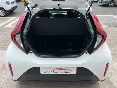 Toyota Aygo X 2023 · foto 10