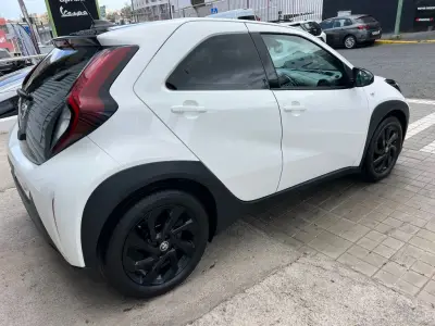 Toyota Aygo X 2023 · foto 3