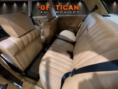 Mercedes-Benz 300 1983 · foto 16