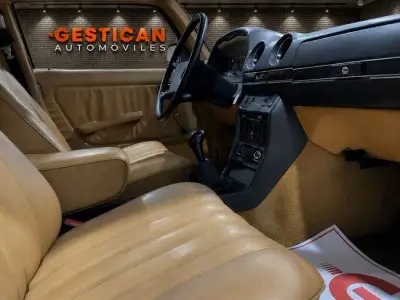 Mercedes-Benz 300 1983 · foto 19