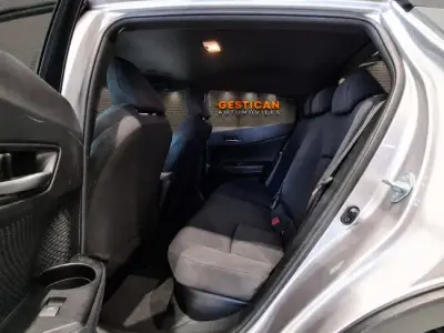 Toyota C-HR 2020 · foto 16