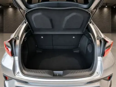Toyota C-HR 2020 · foto 17