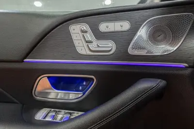 Mercedes-Benz GLE 2021 · foto 9