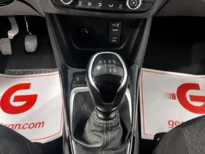 Opel Crossland X 2022 · foto 11