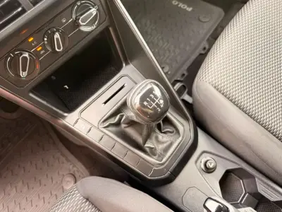 Volkswagen Polo 2021 · foto 11
