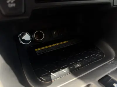 Toyota RAV4 2021 · foto 19