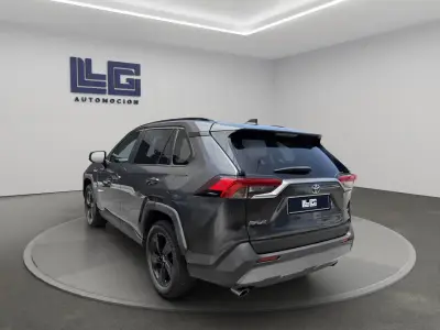 Toyota RAV4 2021 · foto 6