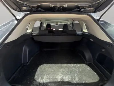 Toyota RAV4 2021 · foto 16