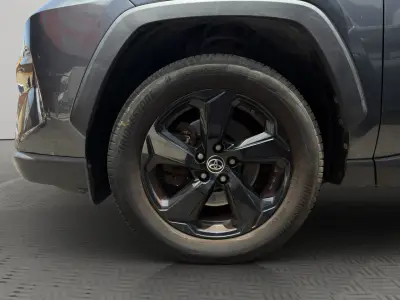 Toyota RAV4 2021 · foto 7