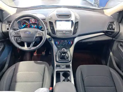 Ford Kuga 2019 · foto 12