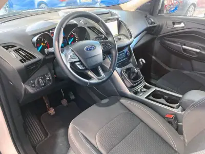 Ford Kuga 2019 · foto 11